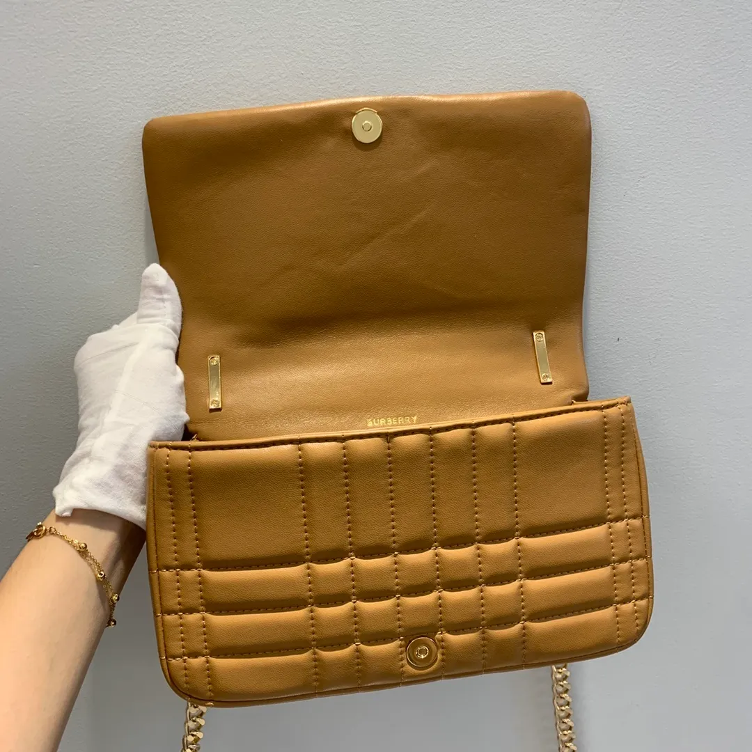 All categories Burberry women's bags (Burberry) Burberry 8492