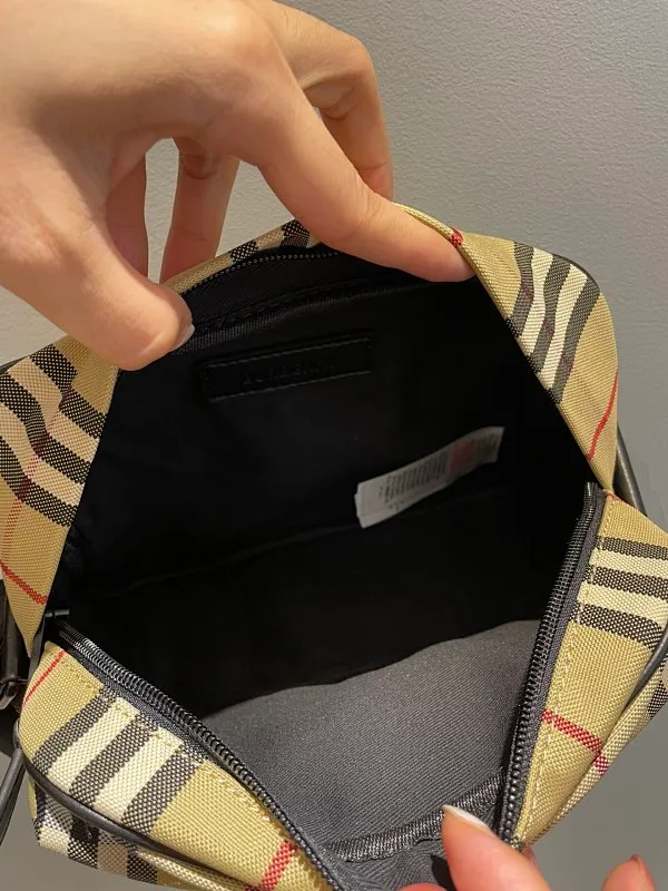 All categories Burberry women's bags (Burberry) Burberry 2488