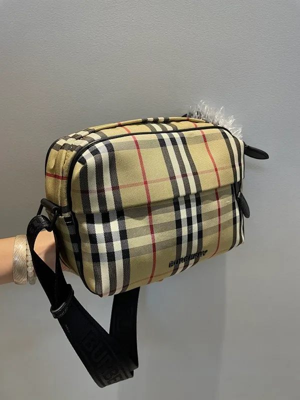 All categories Burberry women's bags (Burberry) Burberry 2488