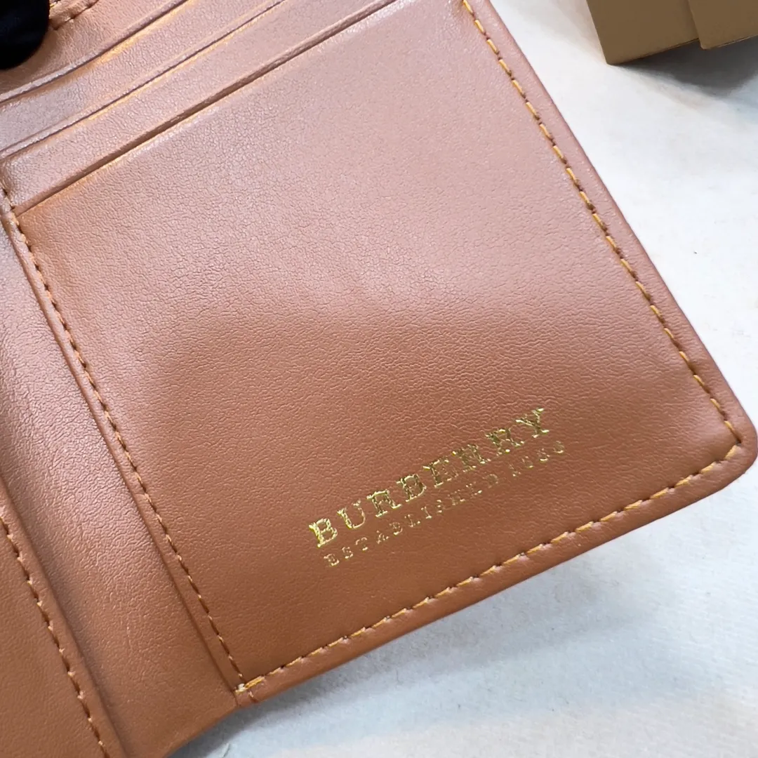 p170 [Burberry•Burberry] original product🇮🇹～～🎉 Vintage plaid eco-friendly canvas short clip, matched with imported soft calf leather👍Counter quality, fine workmanship💋Real shot📷,🆔🆔1180 black with apricot, brown with apricot Size: 11.5cm*9.5cm*3cm