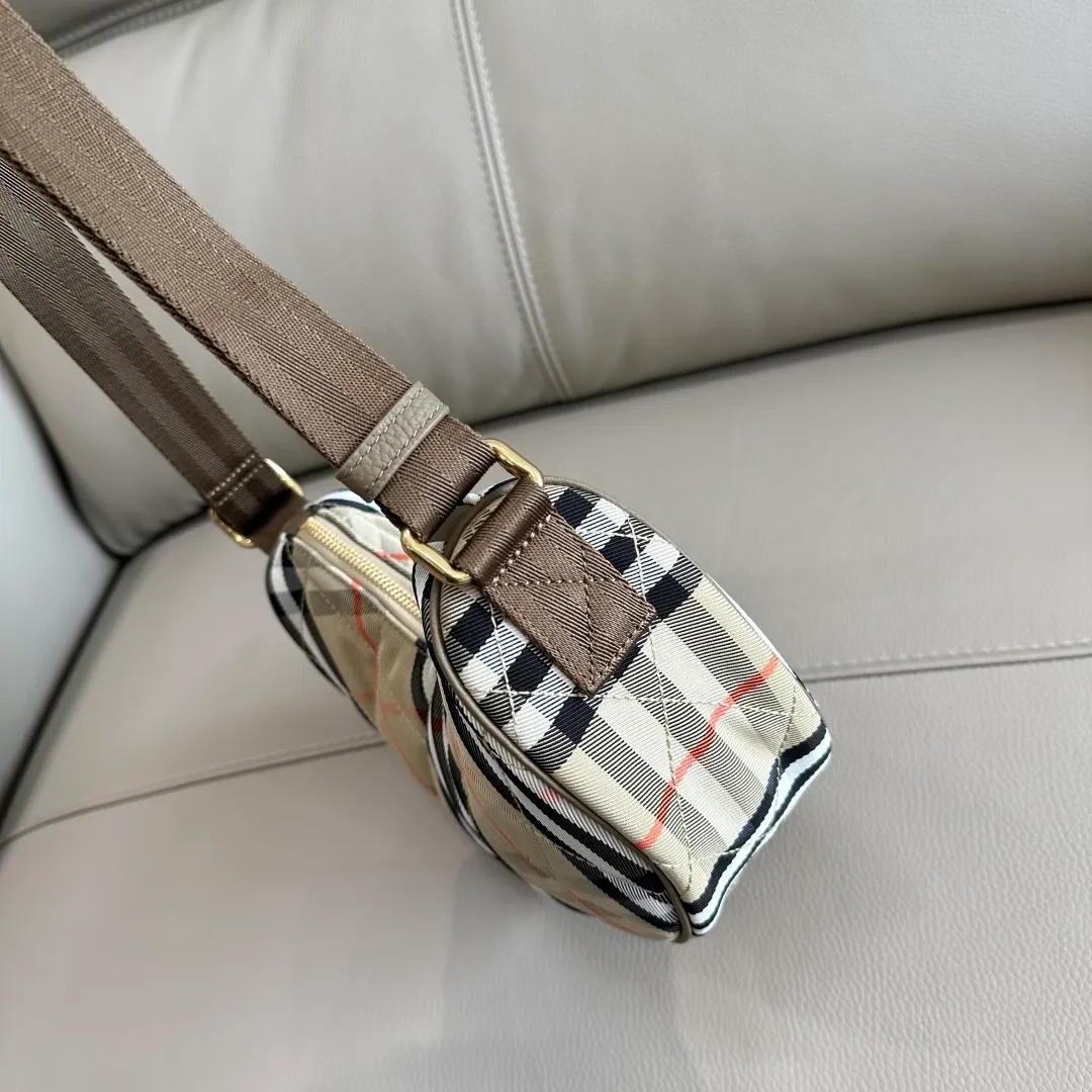 All Categories Official Website "Brand Women's Bags" Women's Bags 💙 Burberry 2025 New Burberry Underarm Bag