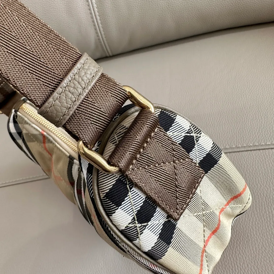 All Categories Official Website "Brand Women's Bags" Women's Bags 💙 Burberry 2025 New Burberry Underarm Bag