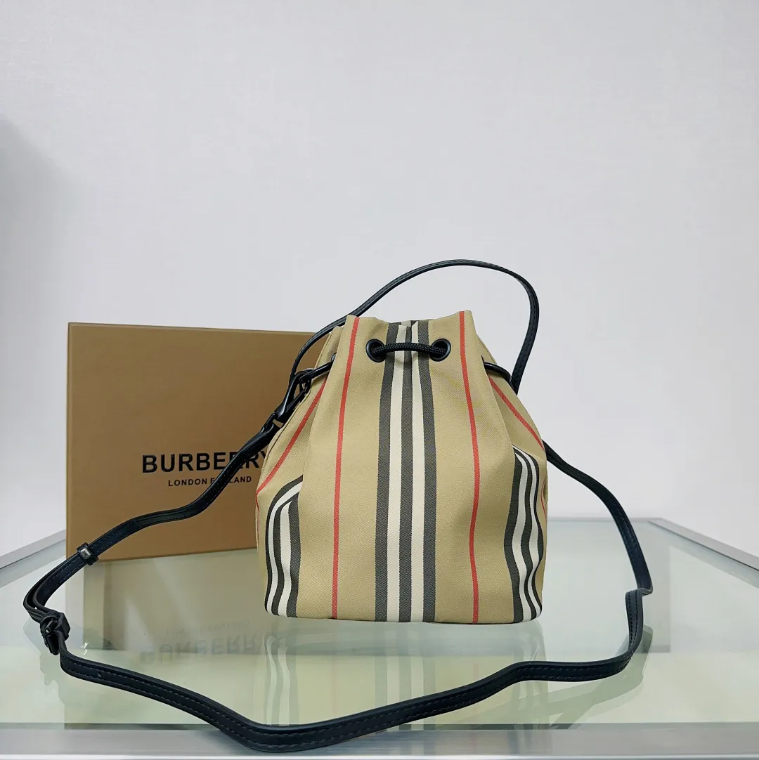 All categories Burberry women's bags (Burberry) Burberry original order 1151
