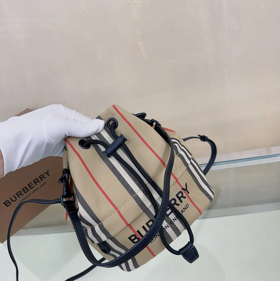 All categories Burberry women's bags (Burberry) Burberry original order 1151
