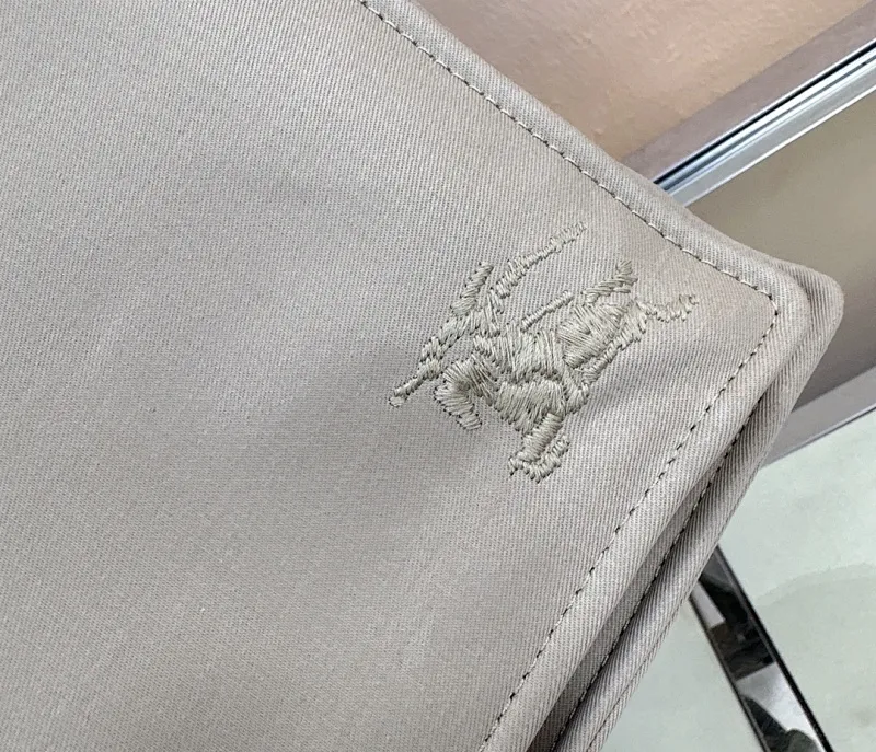 All categories Burberry women's bags (Burberry) Burberry 1440