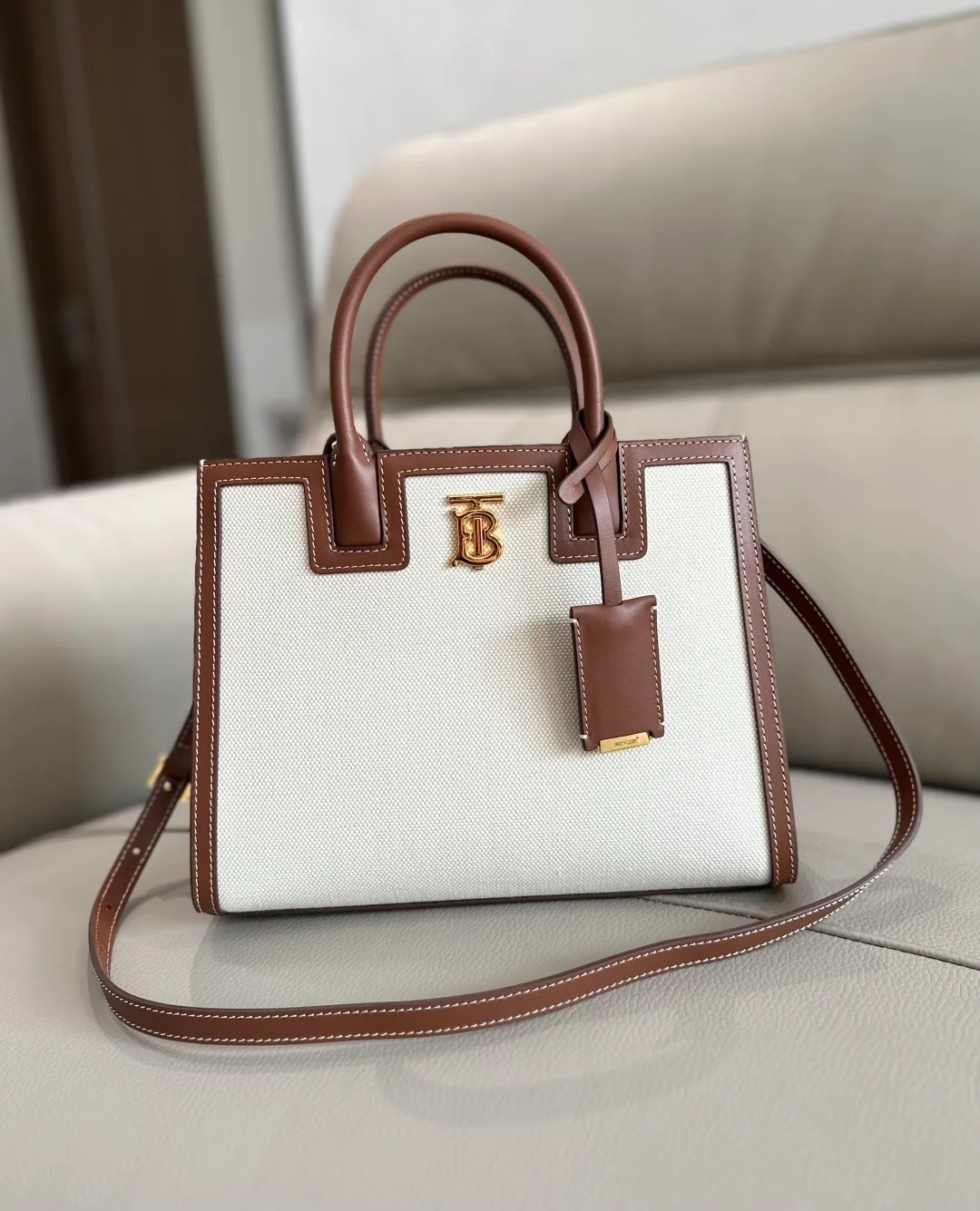 All Categories Official Website "Brand Women's Bags" Women's Bags 💙 Burberry 2025 New Burberry Handbags