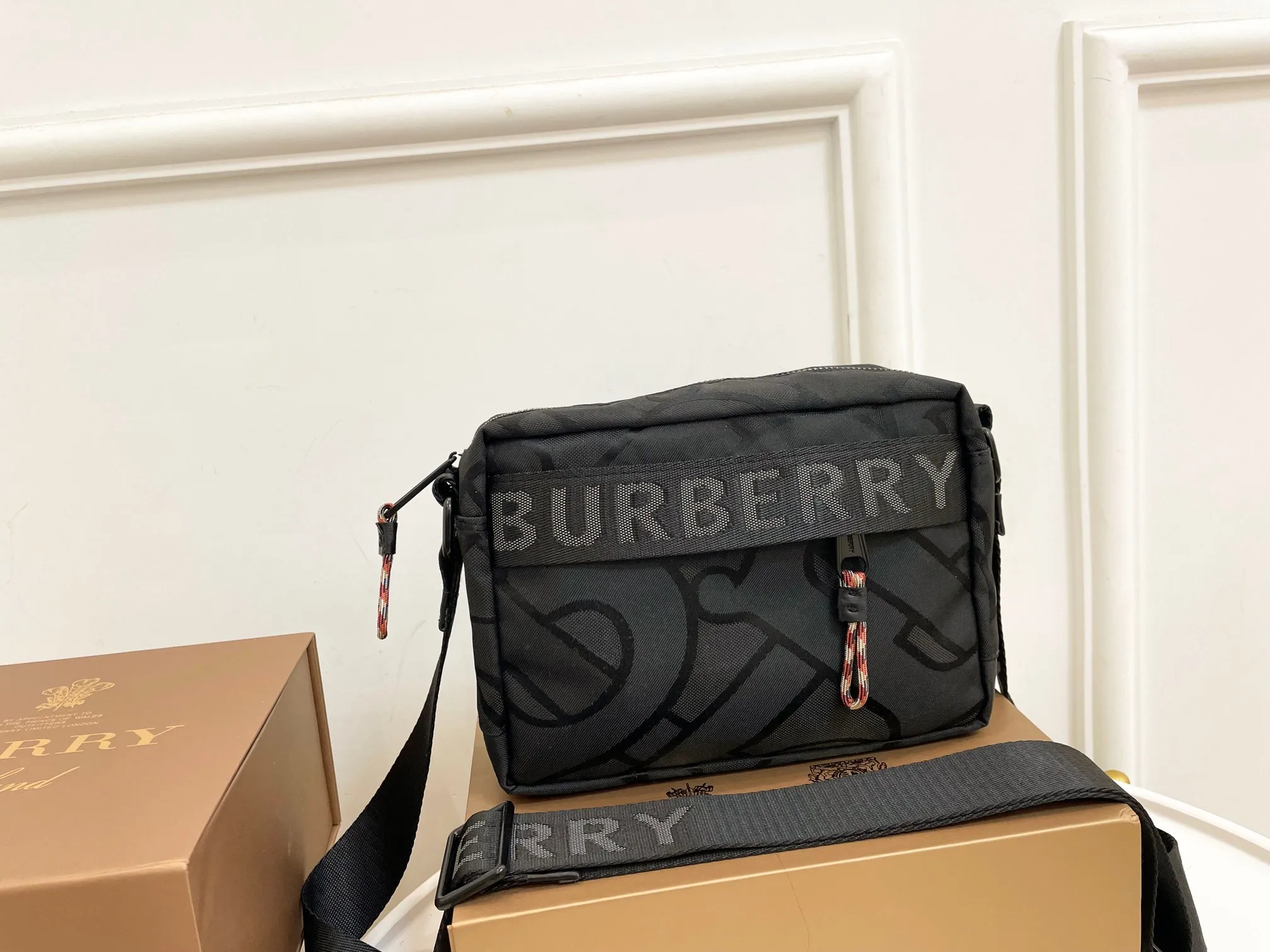 All Categories Official Website "Brand Women's Bags" Women's Bags 💙 Burberry 2023 New Burberry Crossbody Bag