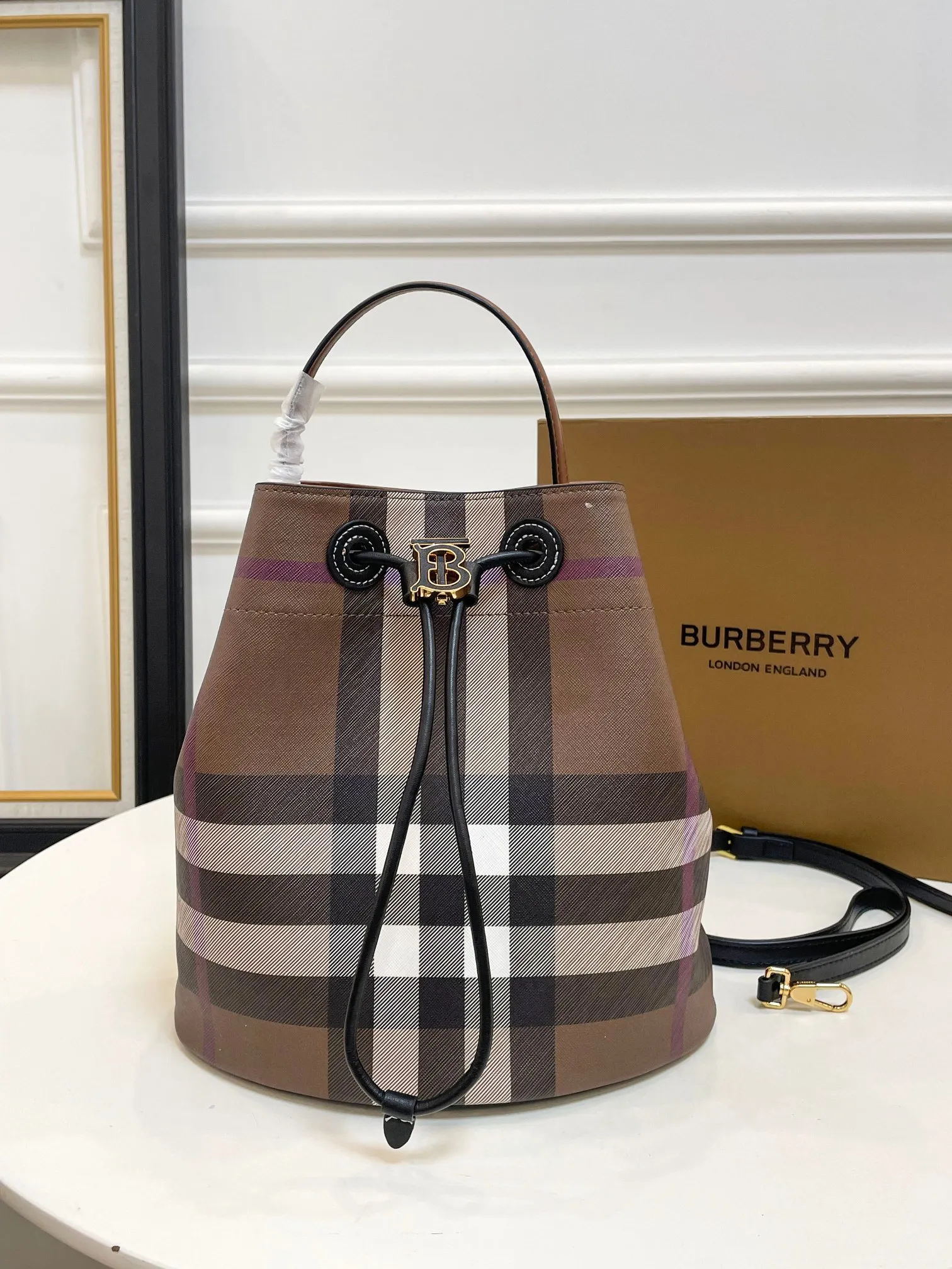 All Categories Official Website "Brand Women's Bags" Women's Bags 💙 Burberry 2023 New Burberry Bucket Bag