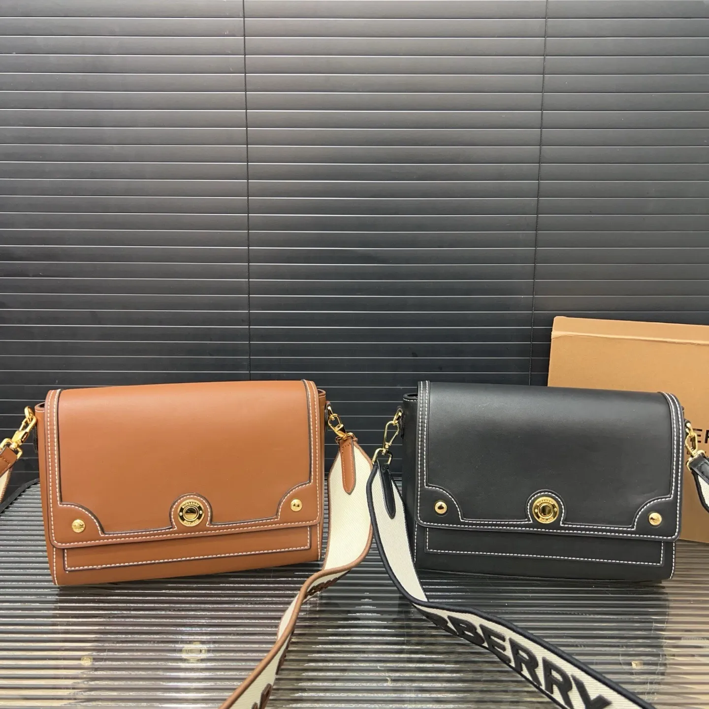 All categories Official website "Brand Women's Bags" Women's Bags 💙 Burberry 2025 new burberry crossbody bag