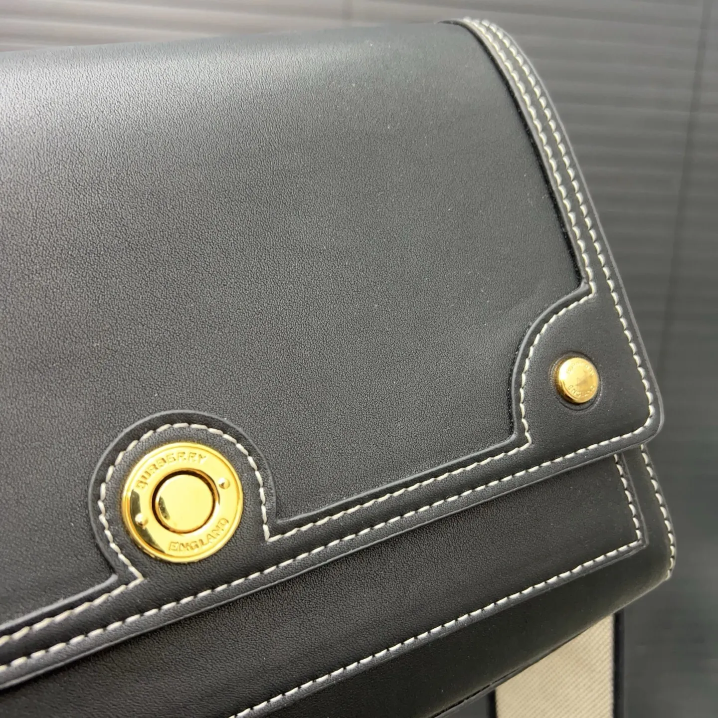 All categories Official website "Brand Women's Bags" Women's Bags 💙 Burberry 2025 new burberry crossbody bag