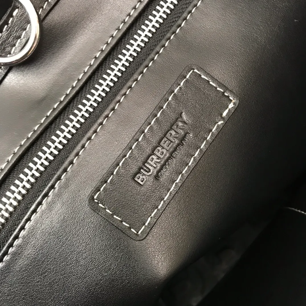 All categories Burberry women's bags (Burberry) Burberry 8830
