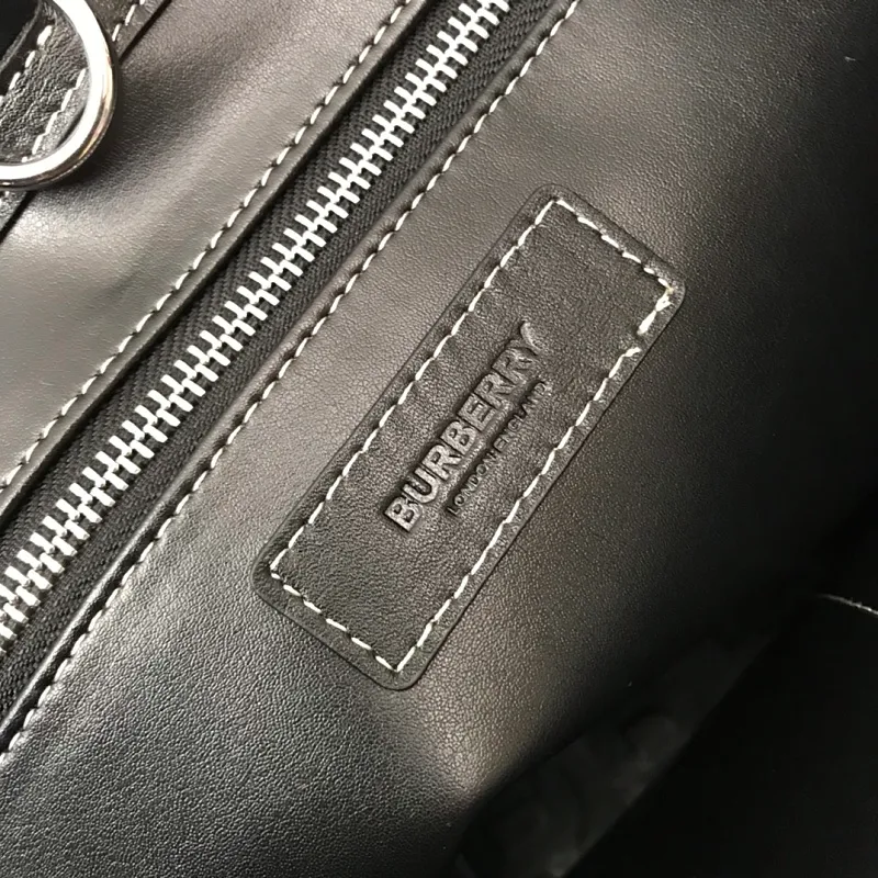 All categories Burberry women's bags (Burberry) Burberry 8830