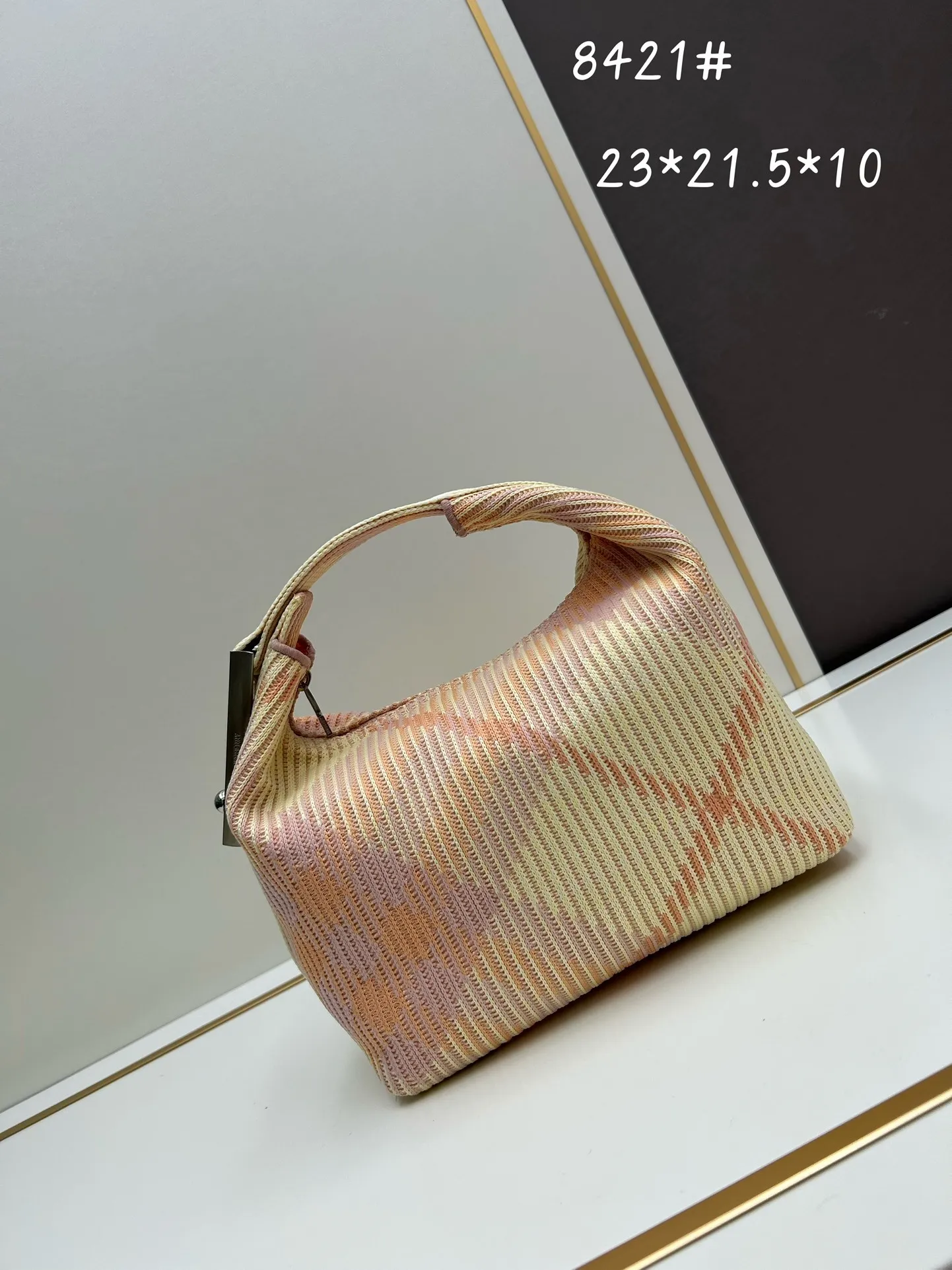 All categories Burberry women's bags (Burberry) Burberry 8421