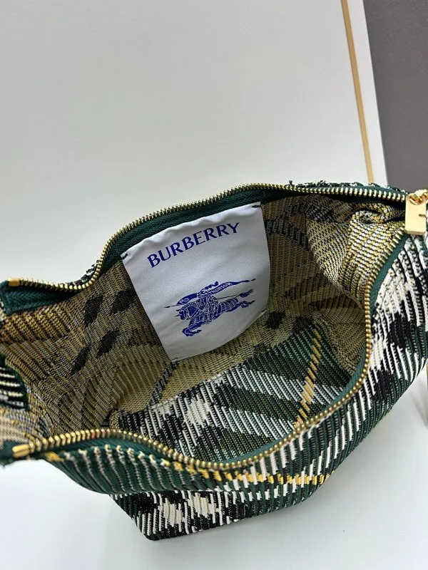 All categories Burberry women's bags (Burberry) Burberry 8421