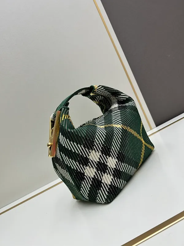 All categories Burberry women's bags (Burberry) Burberry 8421