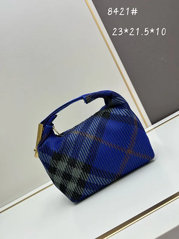All categories Burberry women's bags (Burberry) Burberry 8421