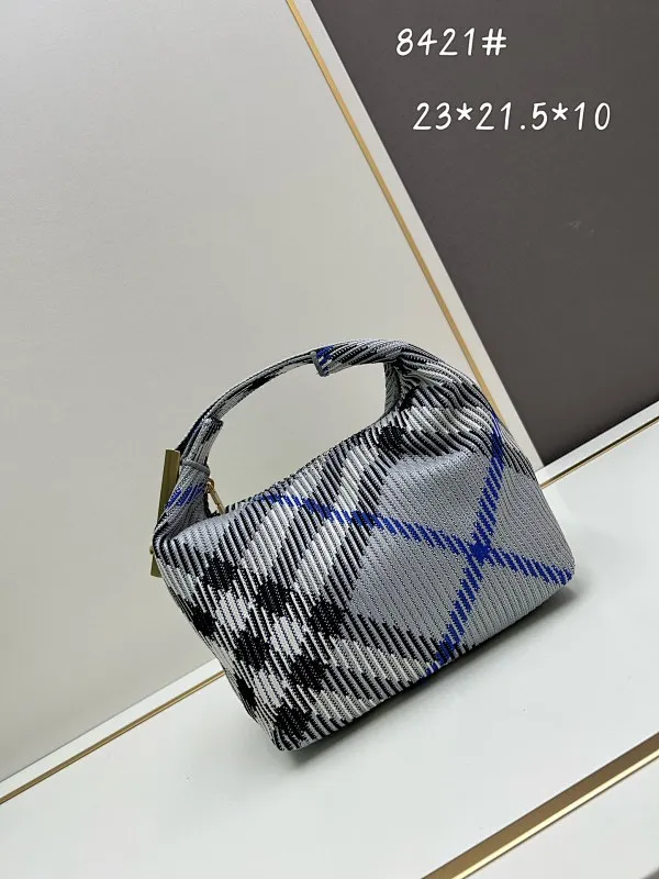 All categories Burberry women's bags (Burberry) Burberry 8421