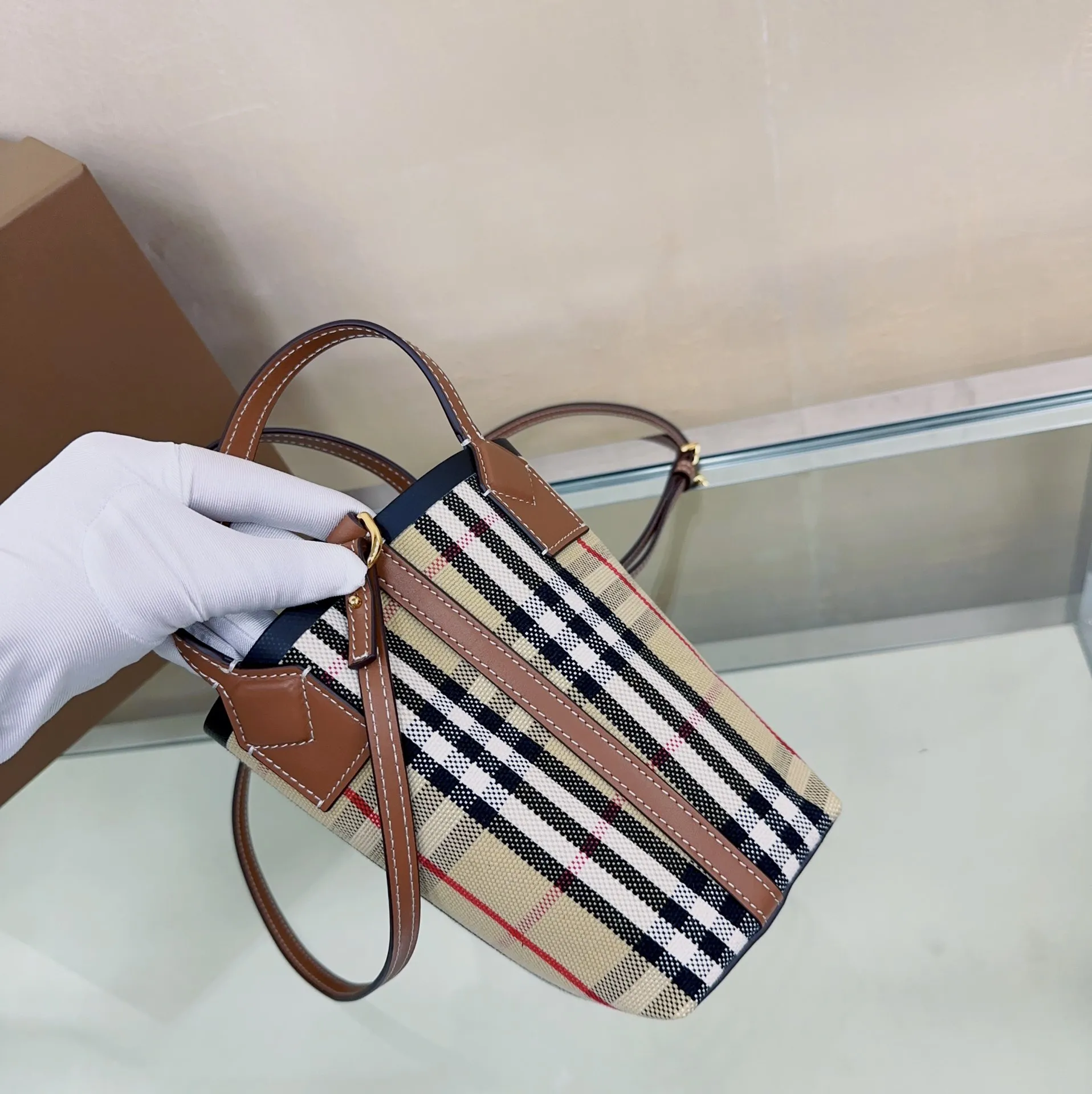 All categories Burberry women's bags (Burberry) Burberry 1211