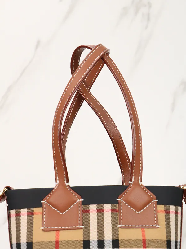All categories Burberry women's bags (Burberry) Burberry 88433