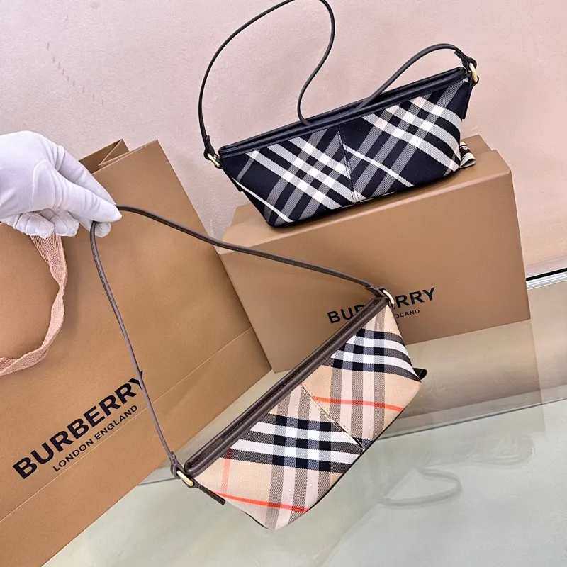 All categories Burberry women's bags (Burberry) Burberry 295135