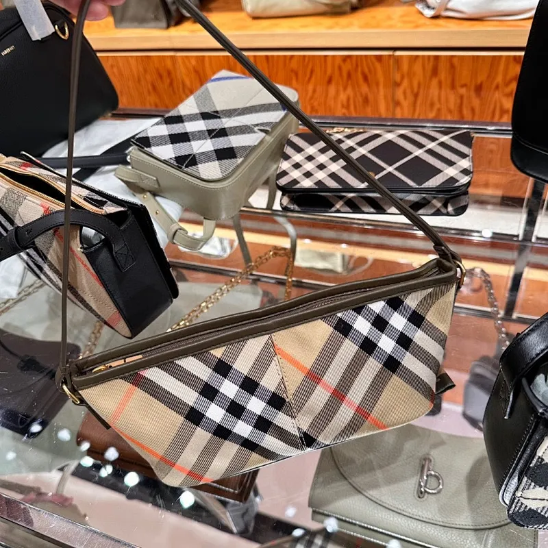 All categories Burberry women's bags (Burberry) Burberry 295135