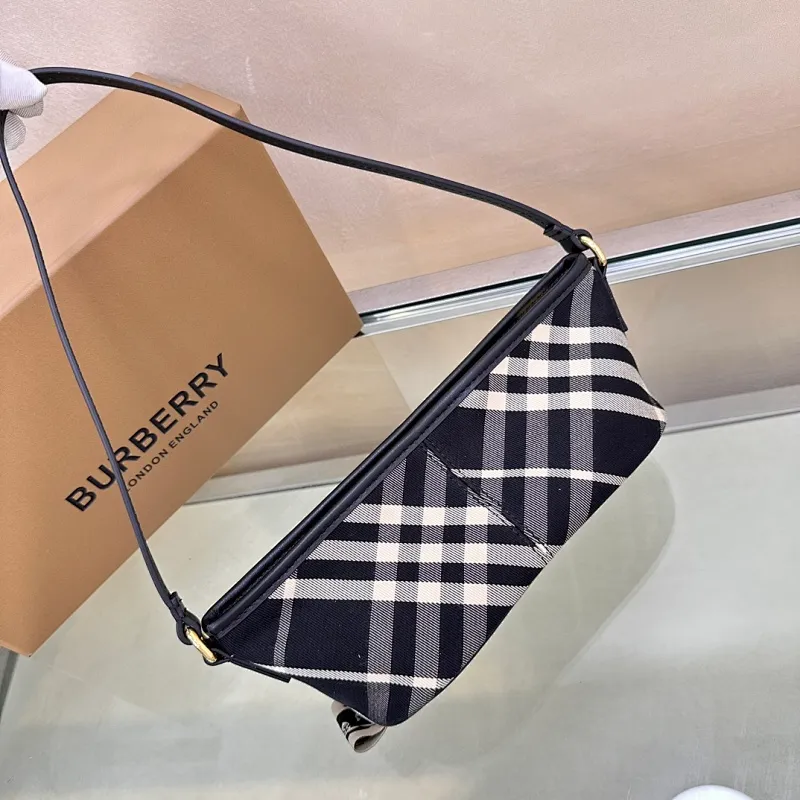 All categories Burberry women's bags (Burberry) Burberry 295135