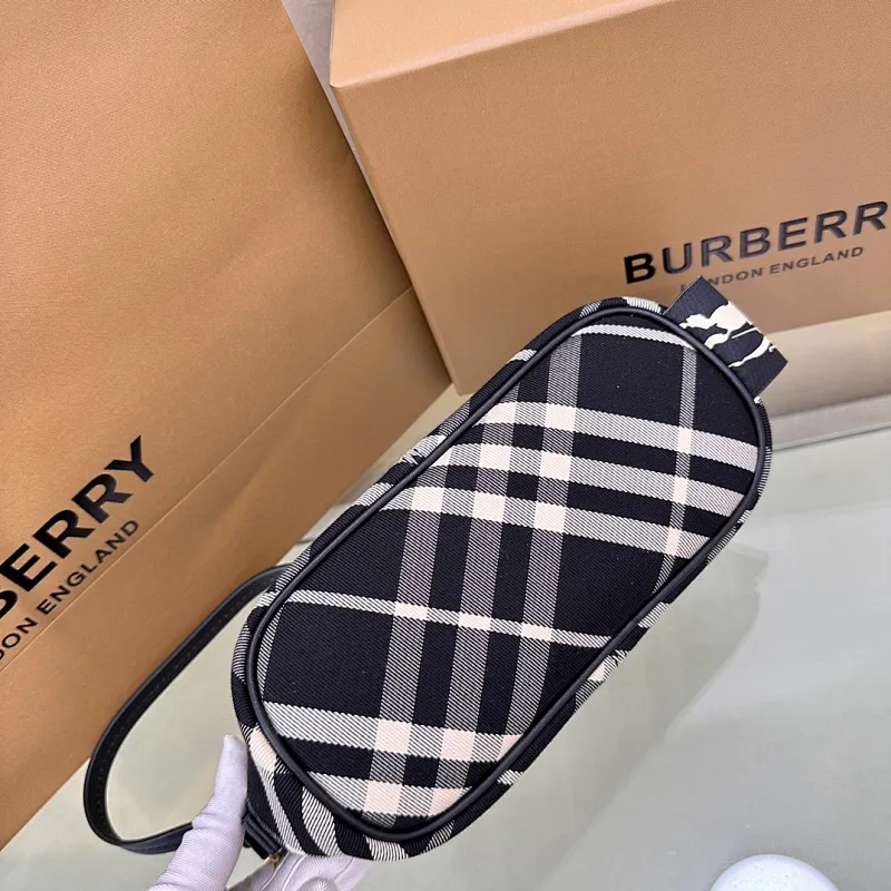 All categories Burberry women's bags (Burberry) Burberry 295135
