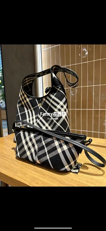 All categories Burberry women's bags (Burberry) Burberry 295135