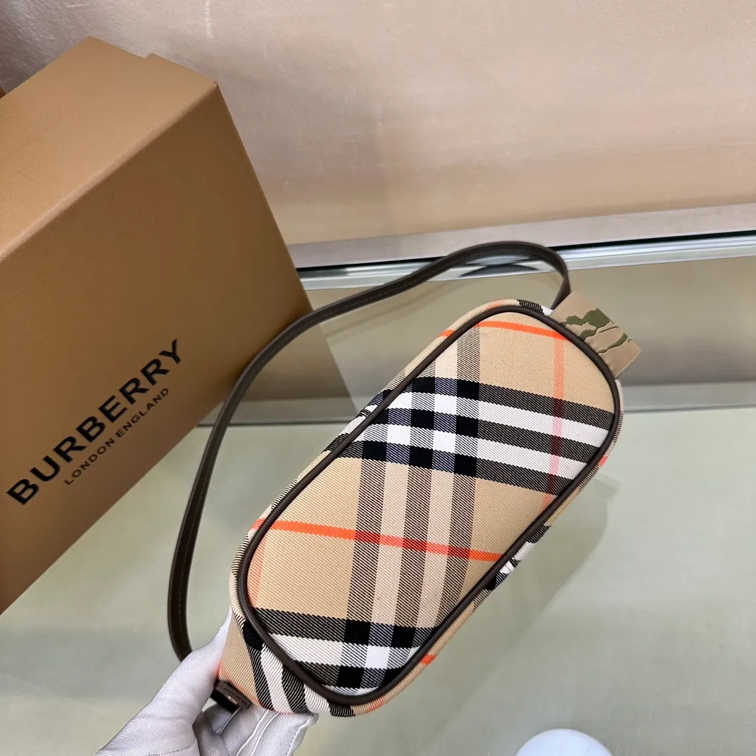All categories Burberry women's bags (Burberry) Burberry 295135