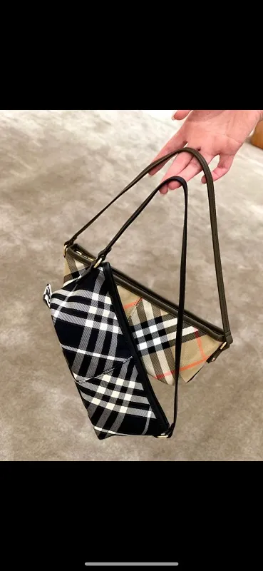All categories Burberry women's bags (Burberry) Burberry 295135