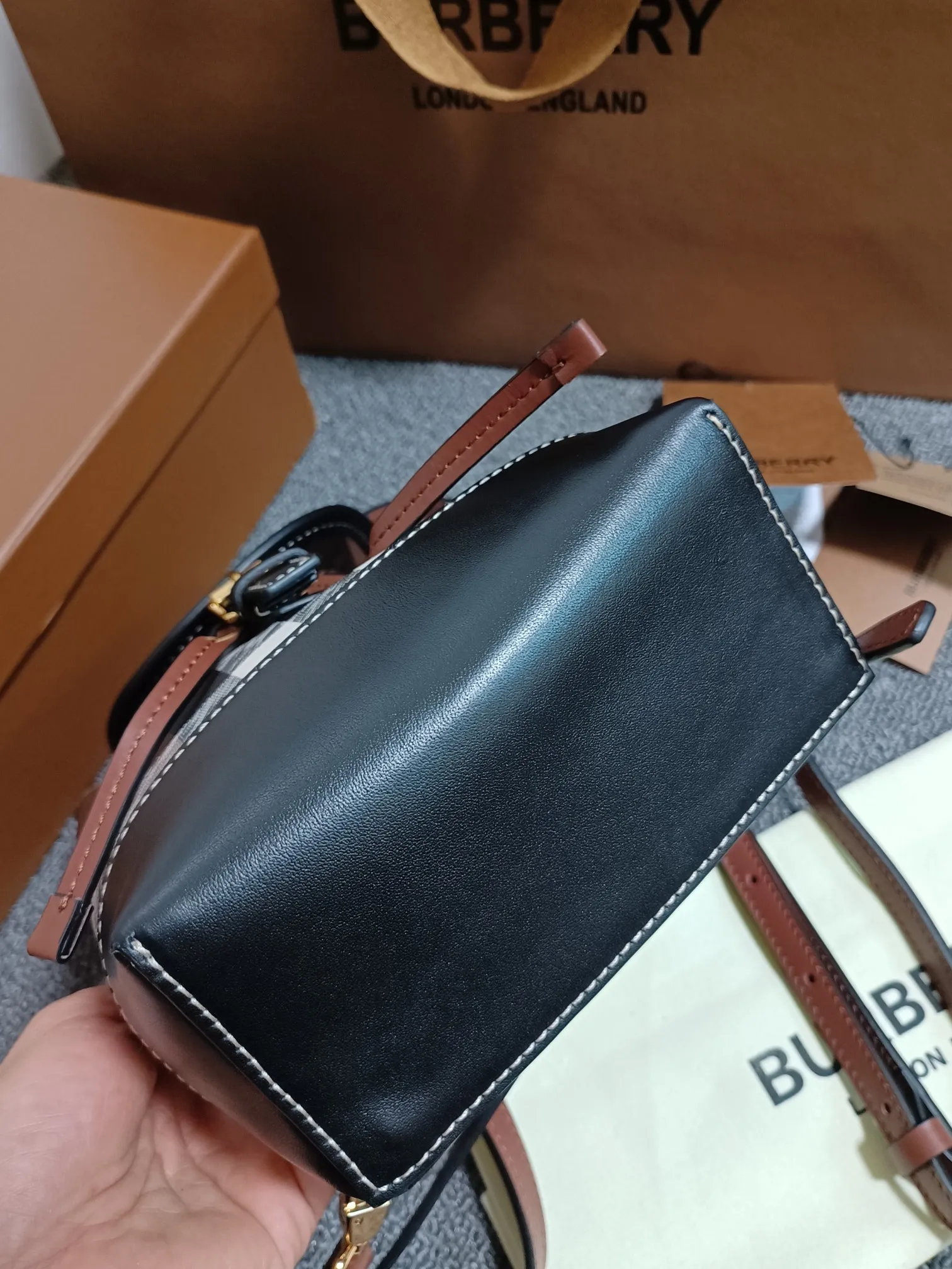All categories Burberry women's bags (Burberry) Burberry original order 90276