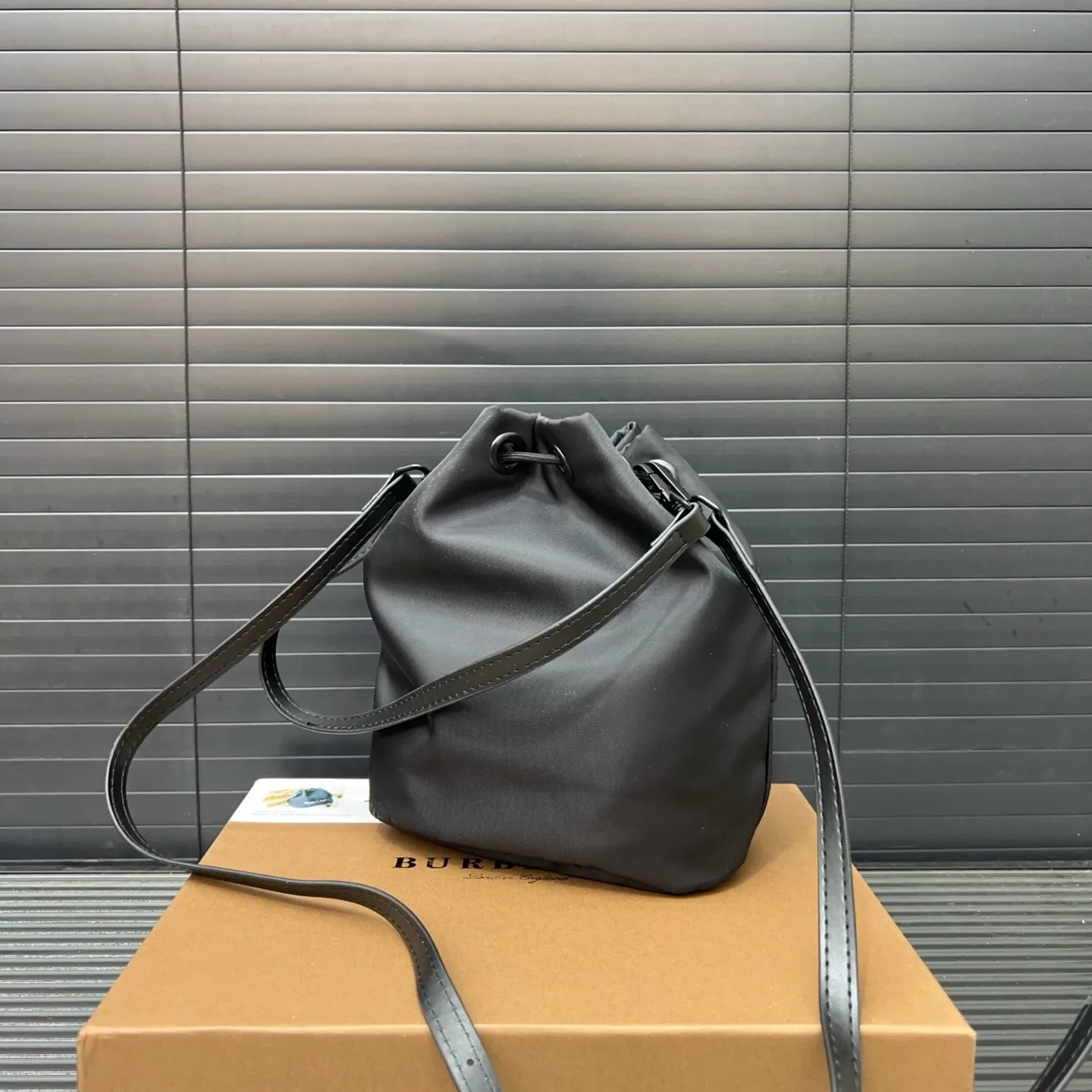 All categories Official website "Brand Women's Bags" Women's Bags 💙 Burberry 2025 new burberry crossbody bag
