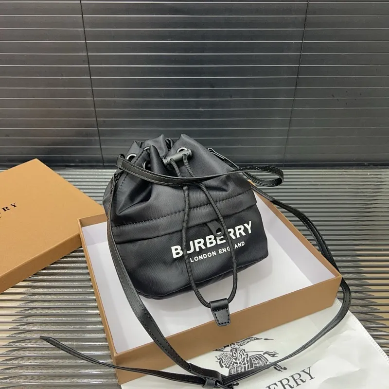 All categories Official website "Brand Women's Bags" Women's Bags 💙 Burberry 2025 new burberry crossbody bag