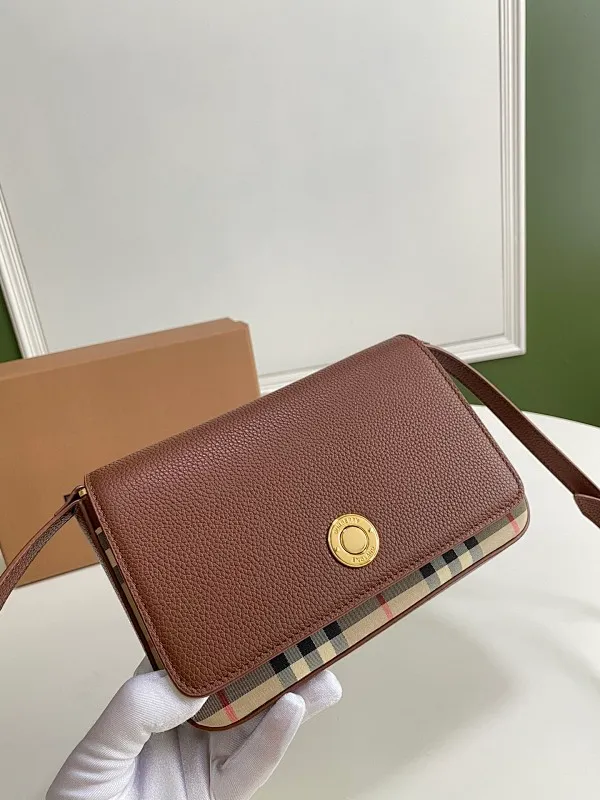 All Categories Official Website "Brand Women's Bags" Women's Bags 💙 Burberry 2025 New Burberry Crossbody Bag