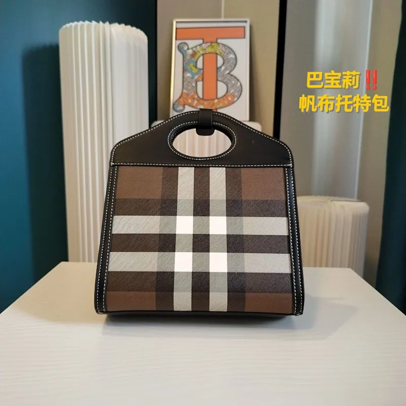 All Categories Official Website "Brand Women's Bags" Women's Bags 💙 Burberry 2023 New Burberry Crossbody Bag