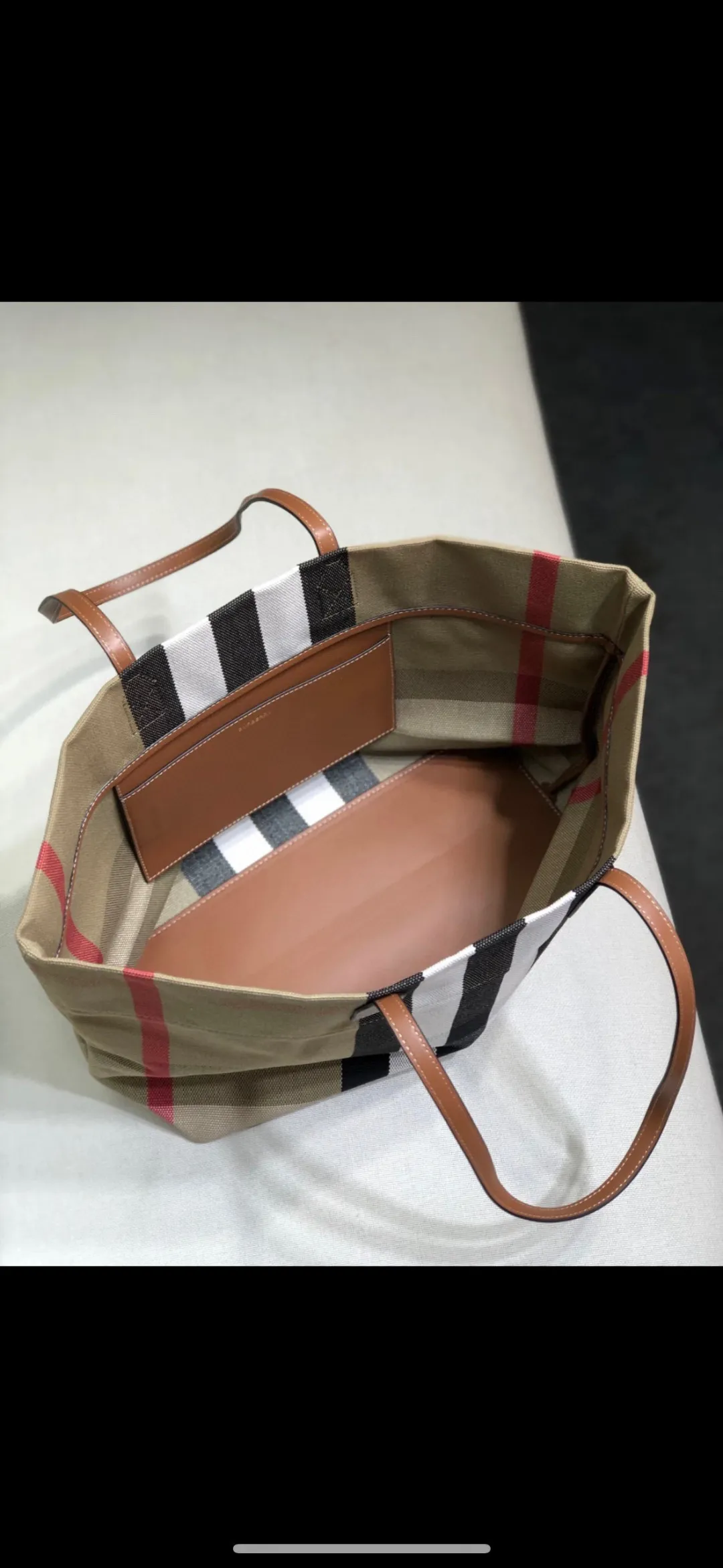 All categories Burberry women's bags (Burberry) Burberry 8820