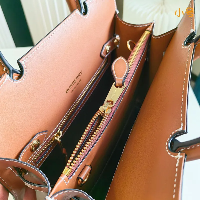 All Categories Official Website "Brand Women's Bags" Women's Bags 💙 Burberry 2024 Official Website New Burberry Crossbody Bag
