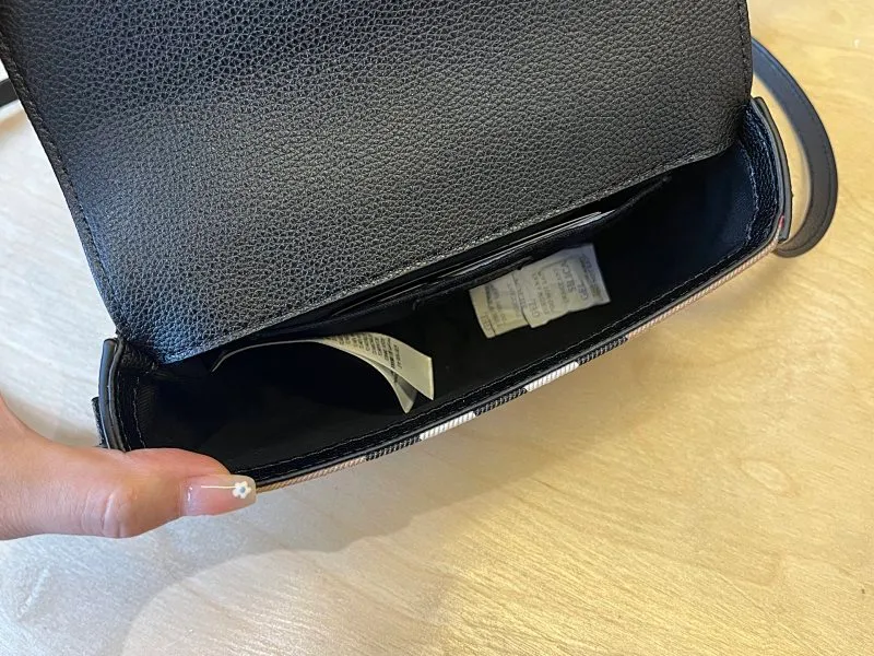 All categories Burberry women's bags (Burberry) Burberry 6606
