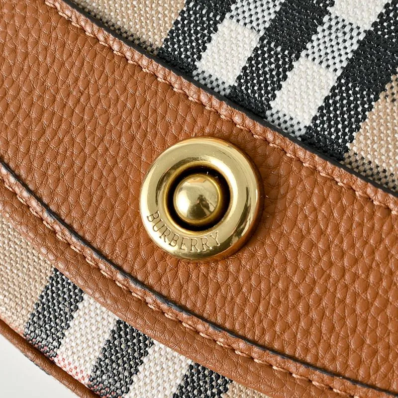 All categories Burberry women's bags (Burberry) Burberry 2418