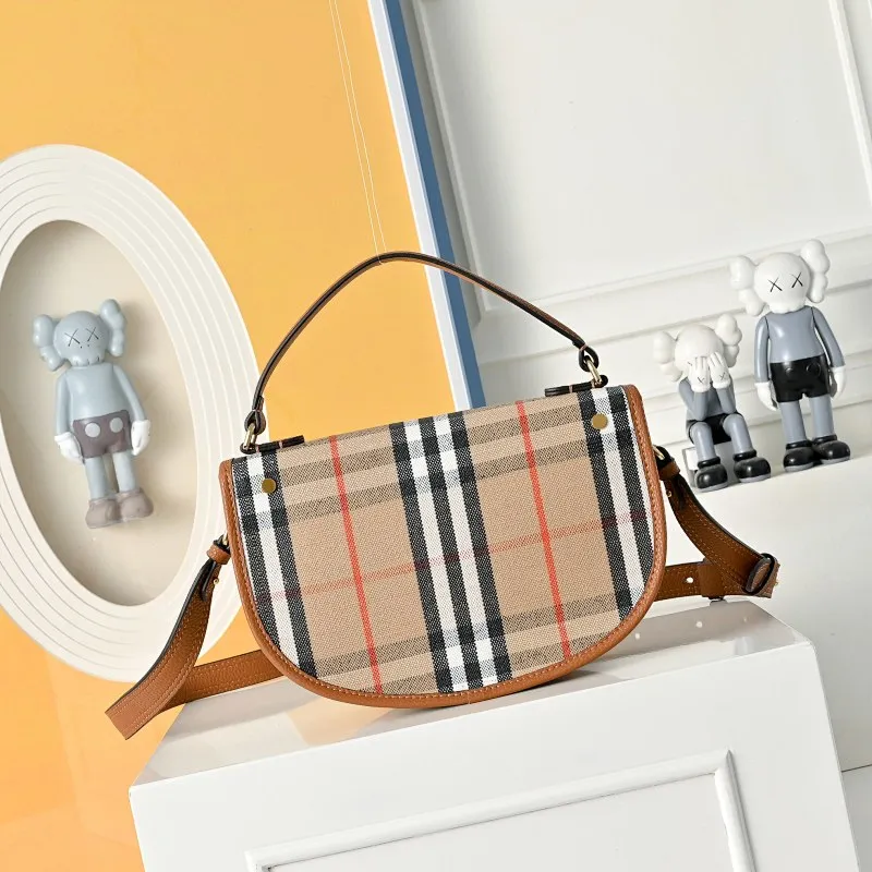 All categories Burberry women's bags (Burberry) Burberry 2418