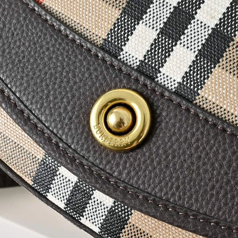 All categories Burberry women's bags (Burberry) Burberry 2418
