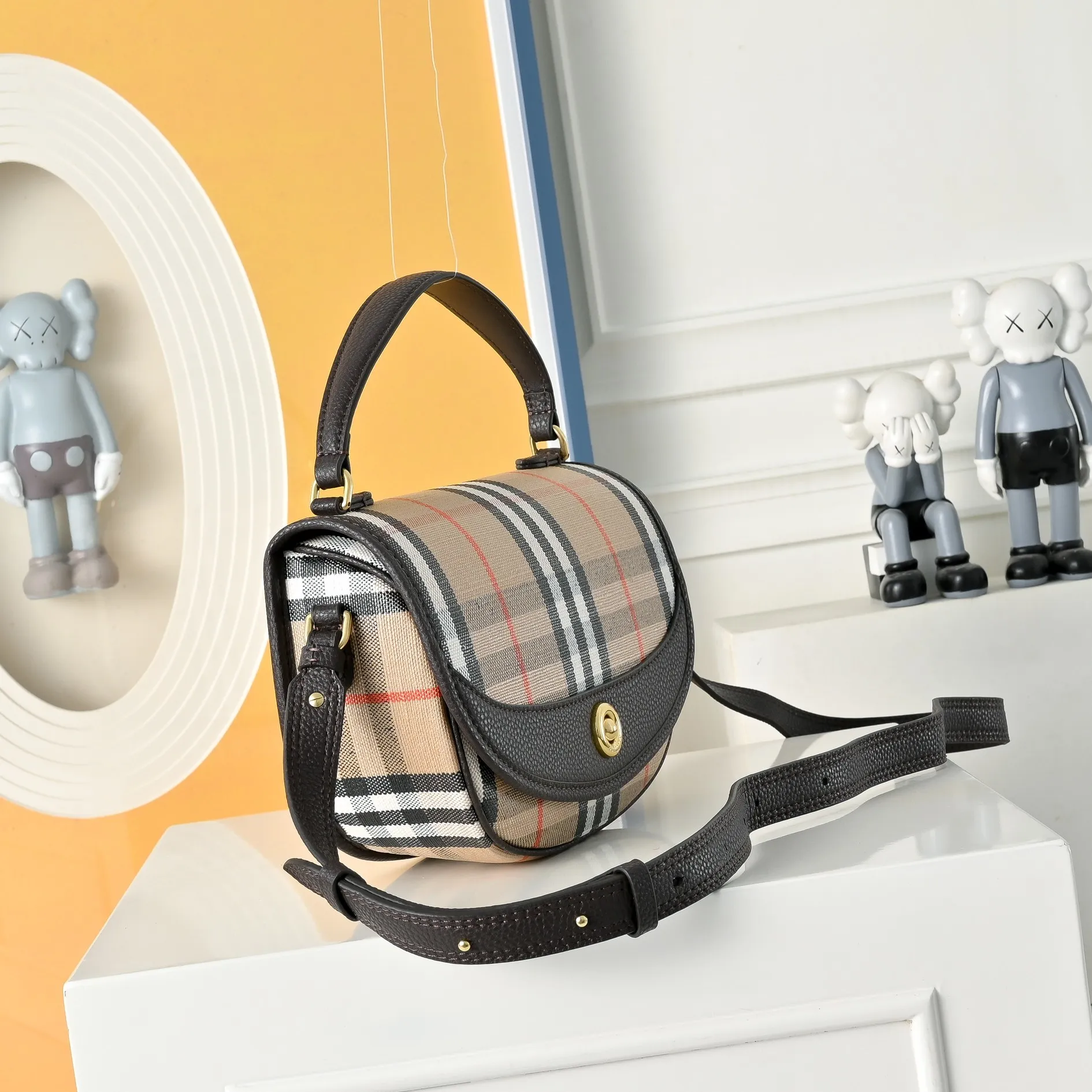 All categories Burberry women's bags (Burberry) Burberry 2418