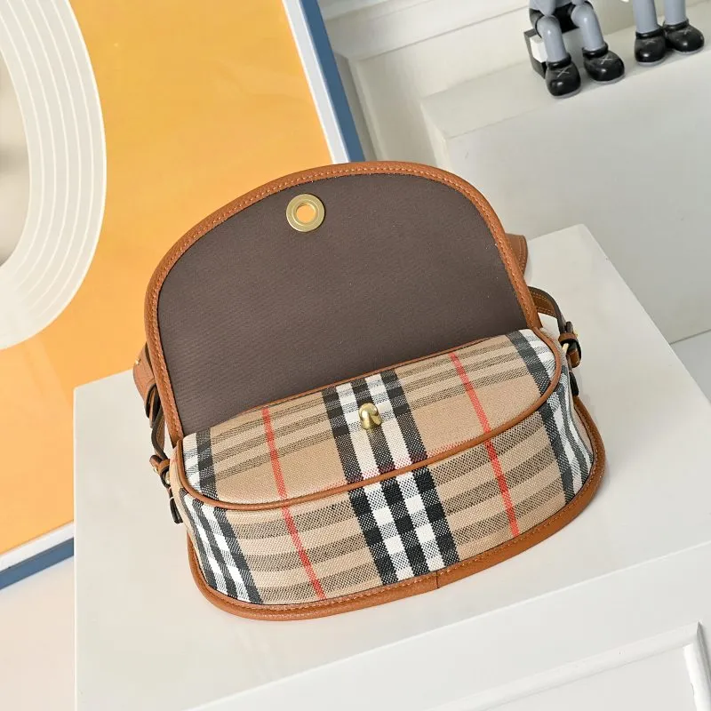 All categories Burberry women's bags (Burberry) Burberry 2418