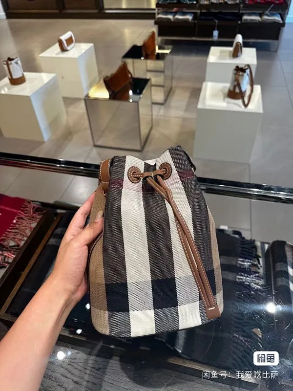 All Categories Burberry Women's Bags Burberry Original Order 2519