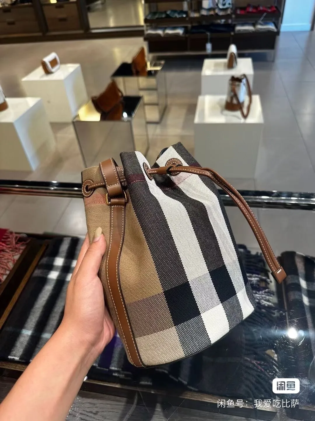 All Categories Burberry Women's Bags Burberry Original Order 2519