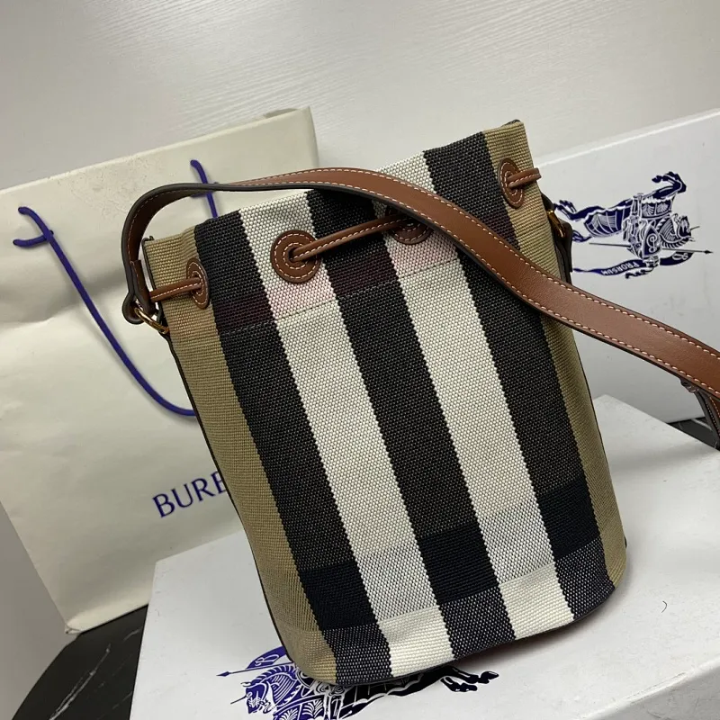 All Categories Burberry Women's Bags Burberry Original Order 2519