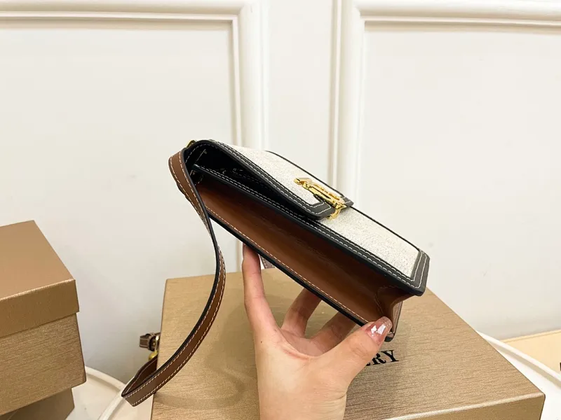 All Categories Official Website "Brand Women's Bags" Women's Bags 💙 Burberry 2023 New Burberry Crossbody Bag