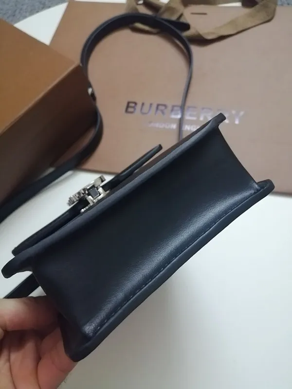 All Categories Official Website "Brand Women's Bags" Women's Bags 💙 Burberry 2025 New Burberry Crossbody Bag