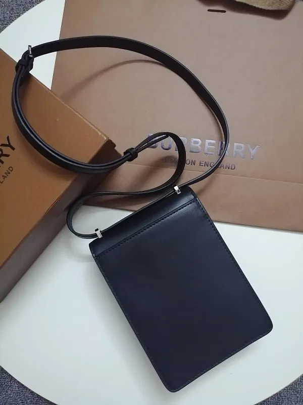 All Categories Official Website "Brand Women's Bags" Women's Bags 💙 Burberry 2025 New Burberry Crossbody Bag