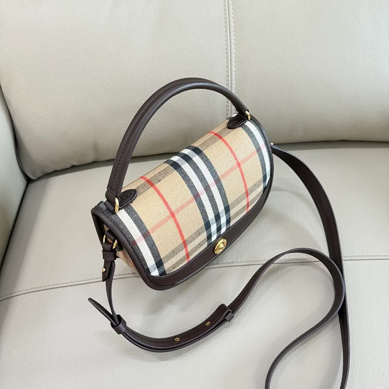 All categories Burberry women's bags (Burberry) Burberry 245
